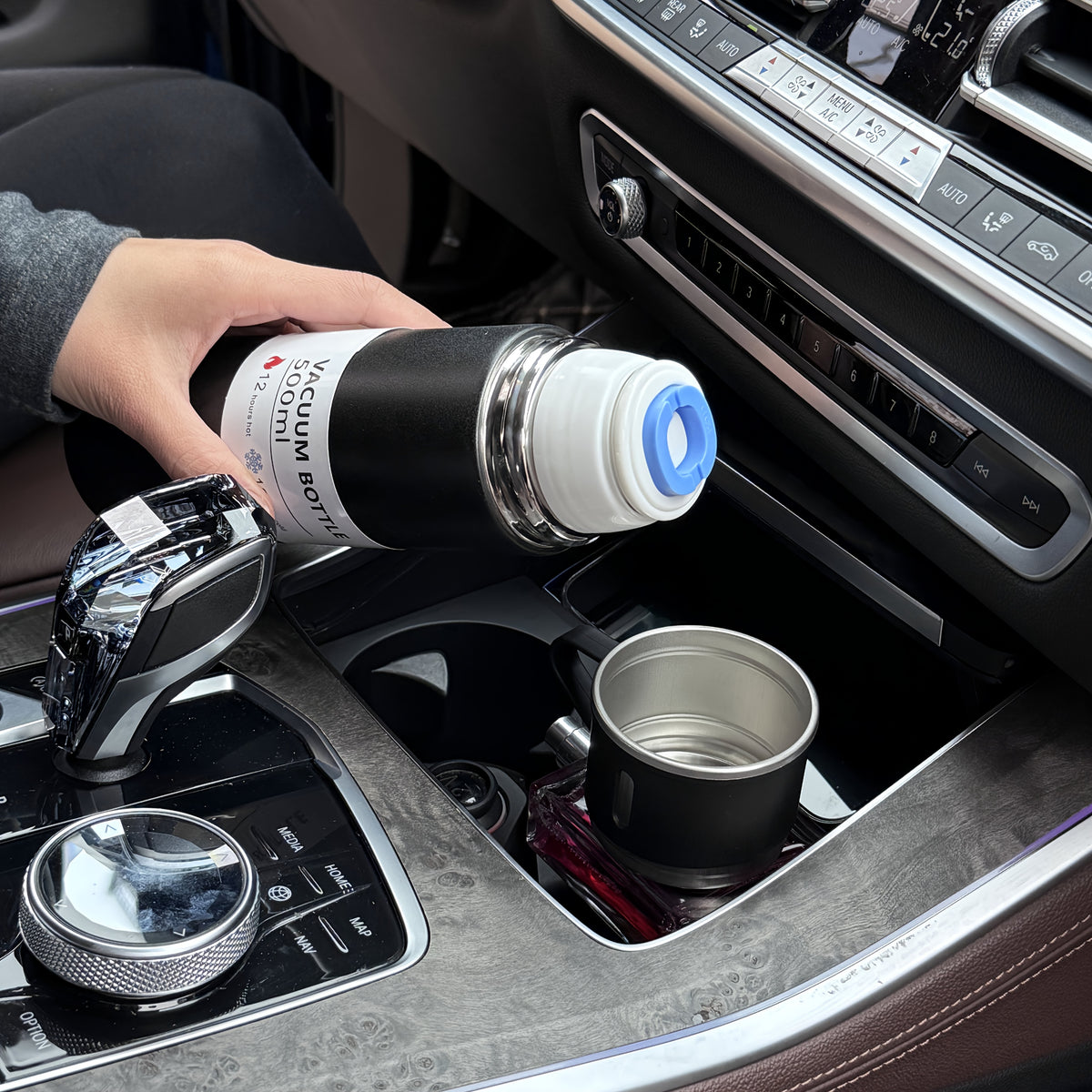 4pcs Per Set, Including 3 Small Cups+1 Water Cup, Insulated Cup Set, Stainless Steel Bottle 500Ml/ 16.9Oz Insulated, Perfect for Hot And Cold Drink, Perfect for Business And School Three Lid Portable Fashion Spot Business Event Gift Set Stainless
