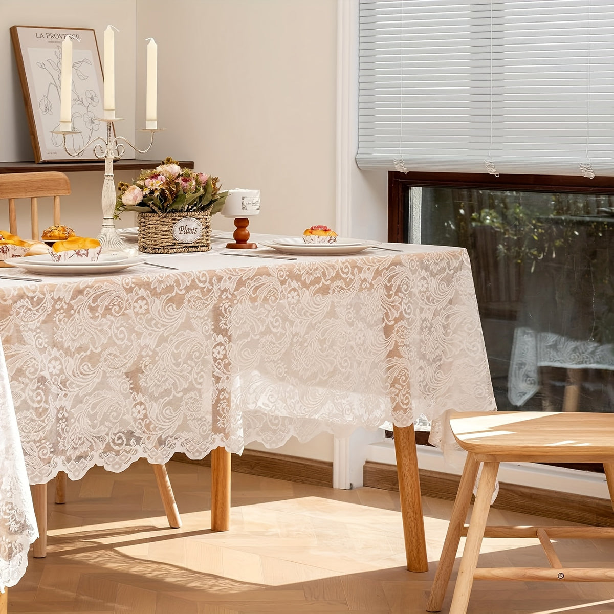 Elegant White Lace Tablecloth with Intricate Phoenix Tail Flower Embroidery - Perfect for Weddings, Receptions, Dinners, and Home Decor - Polyester, Rectangular, Machine-Made, Holiday Table Setting|Floral Lace Design|Polyester Fabric