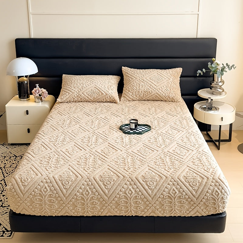 European Embossed Super Soft Bed Sheet/Blanket - Four Seasons Universal Warm Mattress Protector, Soft Machine Washable Bedding, Deep Pocket Design, Suitable for Twin, Queen, King, Full Sizes. Pillowcases Available With/Without