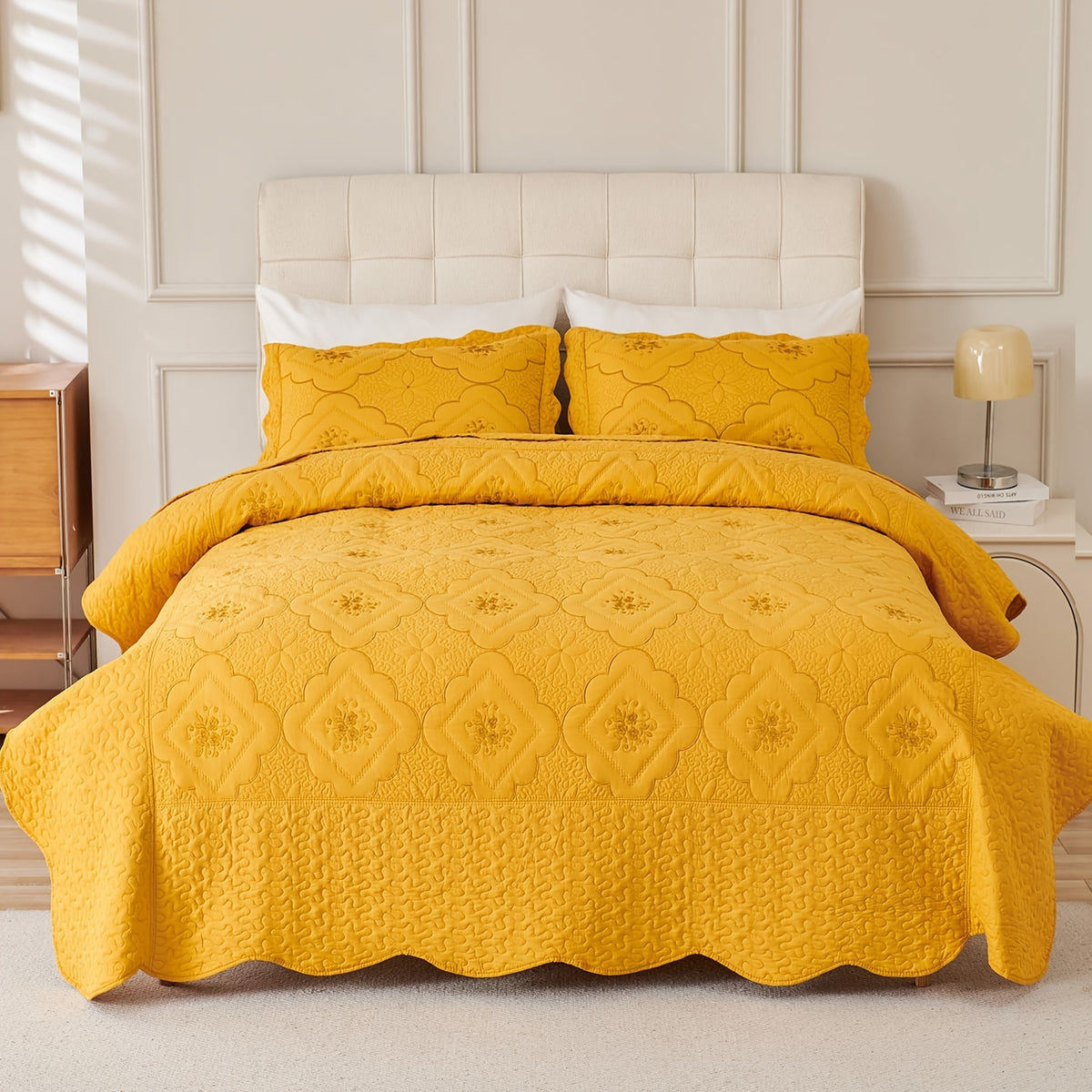 3pcs Exquisitely Crafted King/ Queen Size Quilted Bedspread Set with Intricate Floral Embroidery - 100% Polyester, Wrinkle - Resistant, Lightweight, Perfect for Adding A Touch of Elegance To Your Bedroom Decor