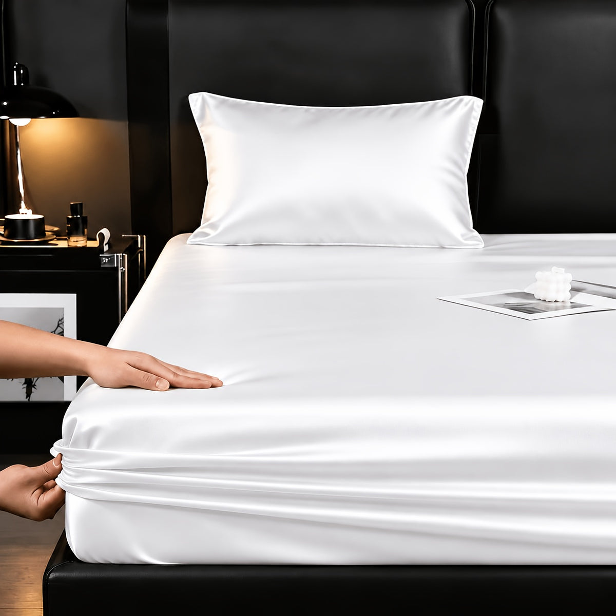 Luxury Satin Bedding Set, Cool And Breathable, Soft Satin Fitted Sheet, Five-Star Luxury Bedding, Twin(Fitted Sheet ×1+Pillowcase ×1), Full.Queen.King(Fitted Sheet ×1+Pillowcase ×2), Apartment, Bedroom, Guest Room, Halloween Christmas Gift