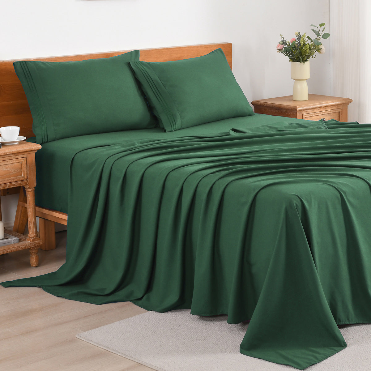 3/4-Piece Cooling Bed Sheet Set, Soft & Breathable Bedding with 18-Inch Deep Pocket, Hotel Luxury Sheets for Summer