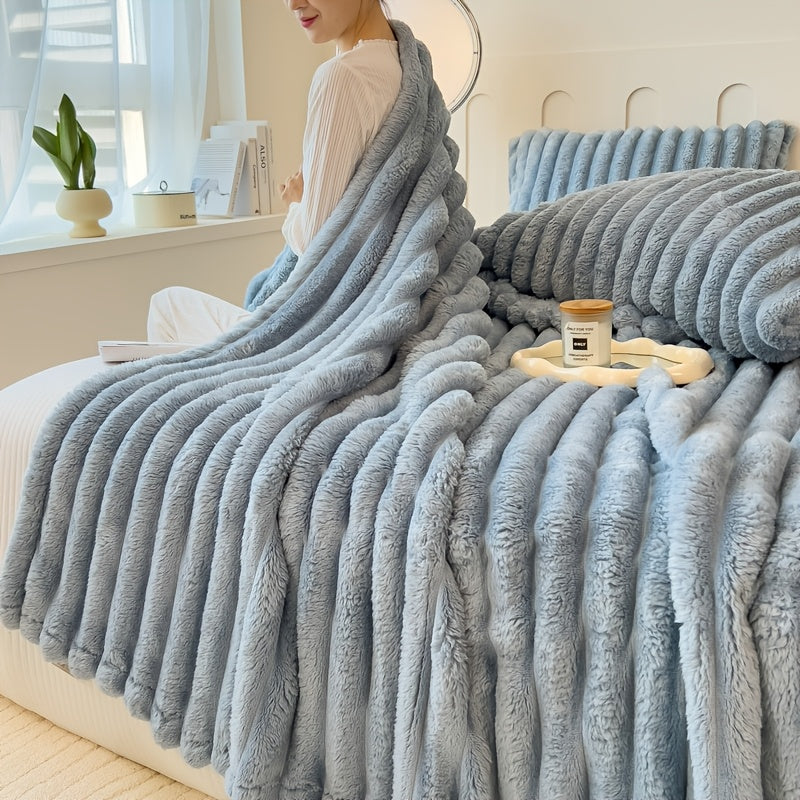 1pc Blanket Soft And Comfortable, Imitation Rabbit Fur Double-Sided Blanket Warm Fleece Blanket Nap Blanket Air-Conditioning Blanket Office Outdoor Camping Gift Blanket for All Seasons