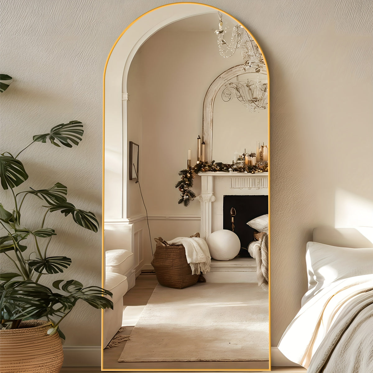 A Full-Length Mirror Measuring 59"X18", 64"X21", Or 68"X26" in an Arched Design, Suitable for Freestanding Use. This Full-Body Mirror with a Stand Is Perfect for Bedrooms, And It Can Also Be Mounted for Use in Living Rooms Or Cloakrooms