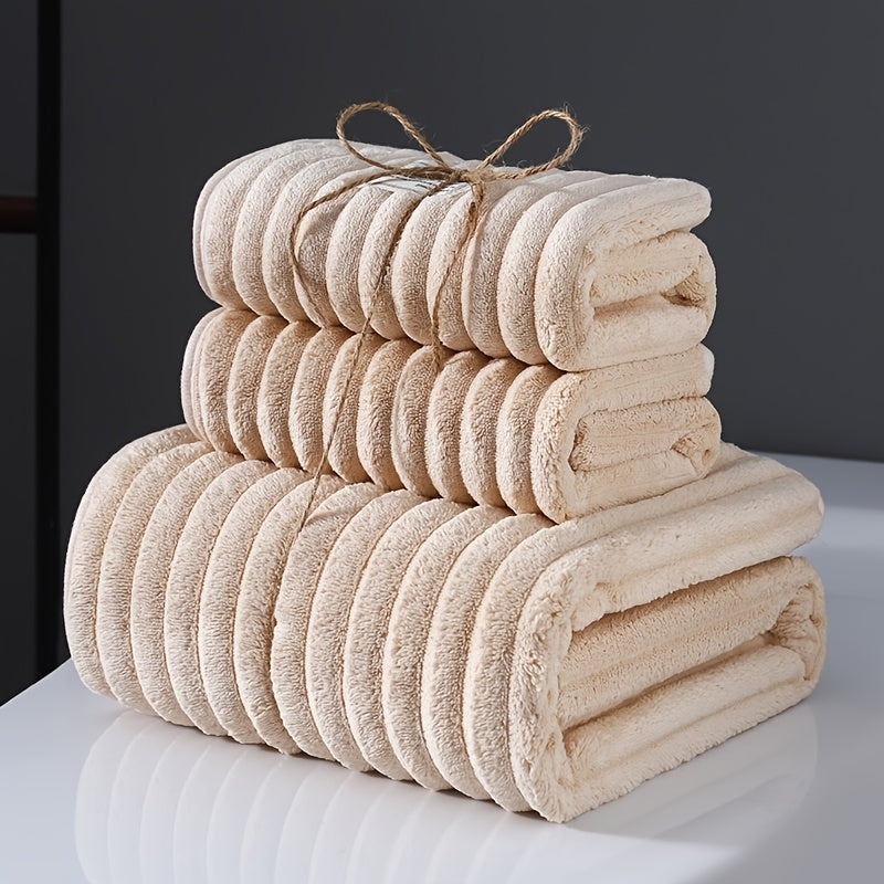3pcs Bath Towel Set, 2pcs Hand Towels And 1pc Large Bath Towel, Towel, Bathroom Supplies, Large Bath Towel, Absorbent Bath Towel, Hand Towel, Kitchen Towel, Sports Sweat Towel And Bath Towel, Gym Additions, Coral Fleece Material Soft And Thickened
