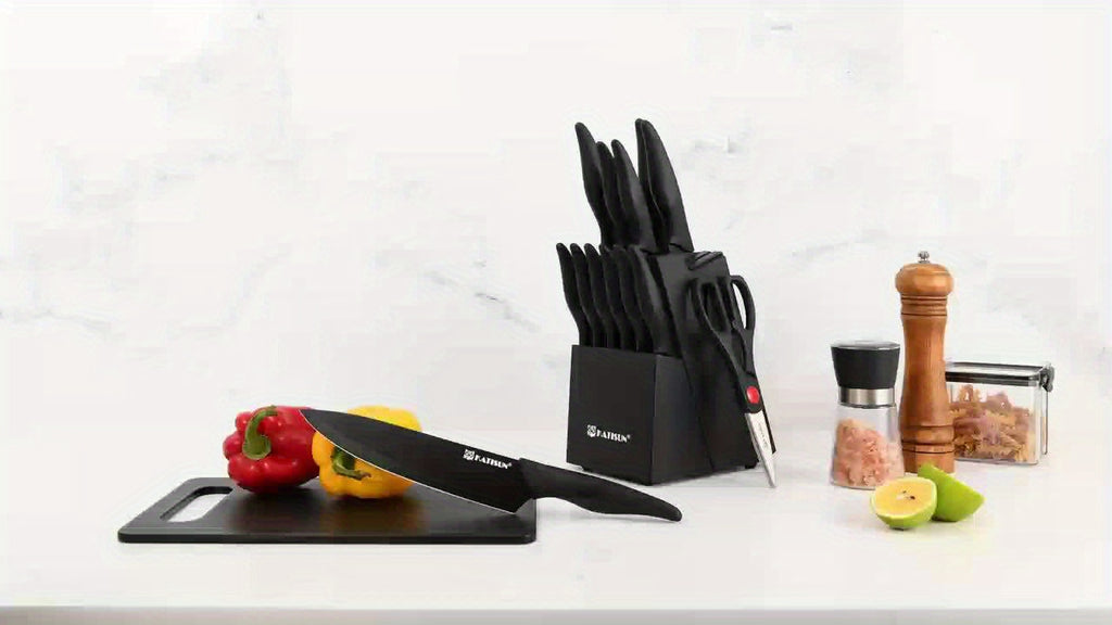 15pcs Professional Black-Coded Kitchen Knife Set With Black Wooden Block, Non-Slip ABS Handle Chef'S Knife, Plastic Cutting Board, And Kitchen Shears. Ideal For Home And Restaurant Use. The Perfect Gift For Thanksgiving, Christmas, And New Year.