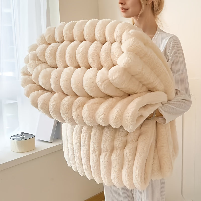 1pc Blanket Soft And Comfortable, Imitation Rabbit Fur Double-Sided Blanket Warm Fleece Blanket Nap Blanket Air-Conditioning Blanket Office Outdoor Camping Gift Blanket for All Seasons