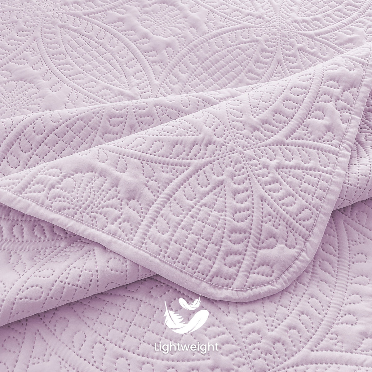 Lightweight Quilted Comforter -1pc Soft And Breathable White Bedspread, Modern Style Coin Pattern Quilt, Air-conditioned Quilt, Holiday Gifts For Family And Friends, Five-Star Hotel Sleep Experience-Excludes PillowcasesAll Seasons