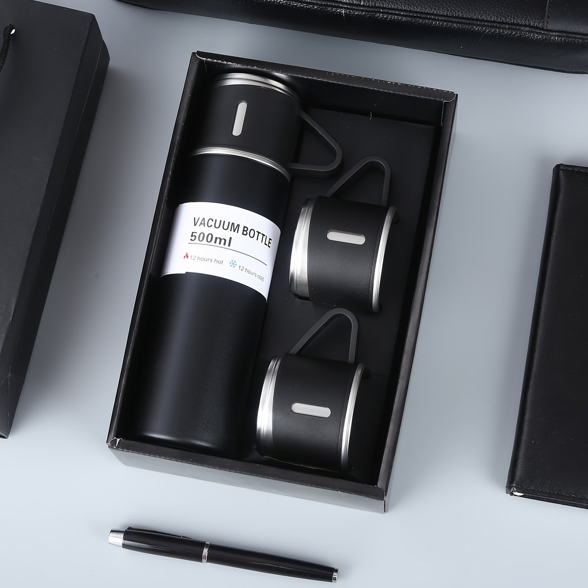 4pcs Per Set, Including 3 Small Cups+1 Water Cup, Insulated Cup Set, Stainless Steel Bottle 500Ml/ 16.9Oz Insulated, Perfect for Hot And Cold Drink, Perfect for Business And School Three Lid Portable Fashion Spot Business Event Gift Set Stainless