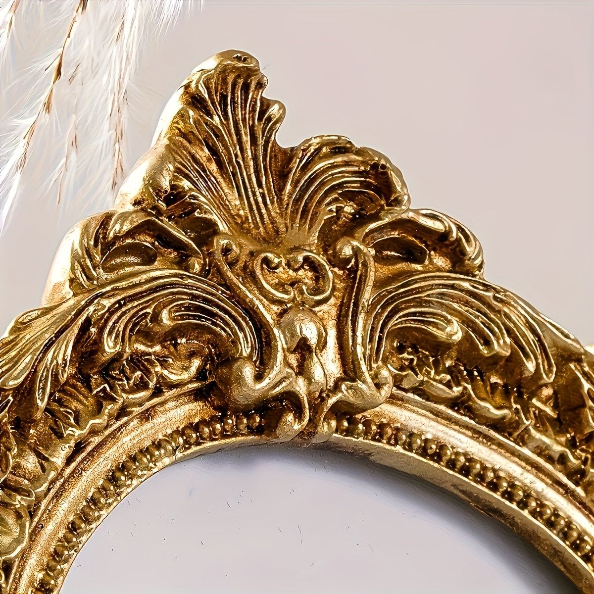 1pc Exquisite Vintage Golden Resin Picture Frame, Photo Frame - Intricate Baroque Style, Tabletop And Wall Hanging Display, Elegant Wedding Picture Frame Decor, Perfect for Wedding, Anniversary, And Special Occasion Photos, Beautiful Home Decor