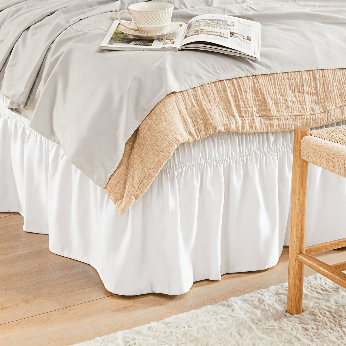 Leafy Bedding Queen Size Bed Skirt with Ruffle Trim - Adjustable Elastic Bed Ruffle, Microfiber Bedding Suitable for Twin/Full/Queen Beds, Machine Washable, Fade Resistant, Easy Fit Wrap Around Skirt, Traditional Style for or Rooms