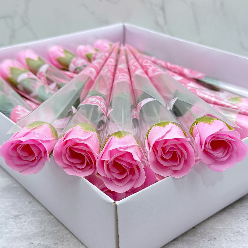 20pcs Random Color Scented Artificial Rose Bouquet - Perfect Gift for Valentine's Day, Mother's Day, and Weddings - Colorful Plastic Roses in Red, Wine Red, Pink, Blue, and Purple, Elegantly Packaged, Suitable for Home Decor and Romantic Floral