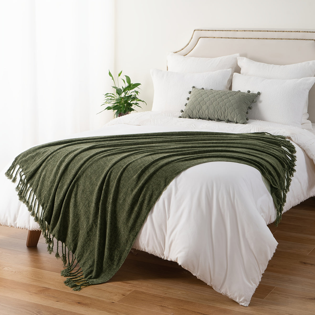 Decorative Fringe Velvety Throw Blanket for Sofa Home Decor, Chenille Throw Blanket for Couch, 50"x60"