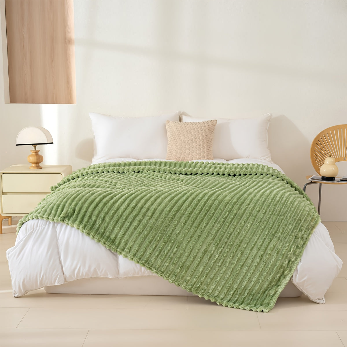 Luxurious Double-Sided Faux Rabbit Fur Throw Blanket - Cozy Striped Flannel, Soft And Warm for Naps, Office, Camping, Sofa - Versatile Polyester Bed Cover, Perfect Christmas Gift