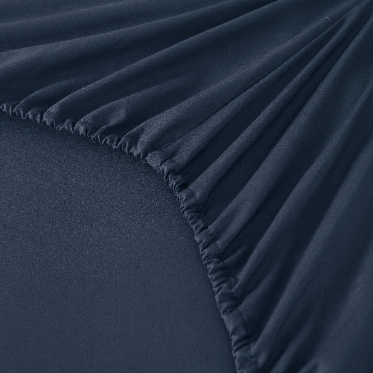 Hotel Grade 6 Piece Breathable Sheets Set 18" Deep Pockets - Easy Fit Twin Full Queen King Bed Sheets & Pillowcases, Microfiber, 100 GSM, All-Season Comfort, Machine Washable, Solid Color Bedding Accessories, Smooth Texture, Microfiber Fabric