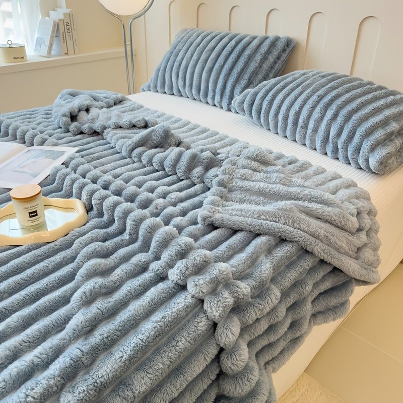 1pc Blanket Soft And Comfortable, Imitation Rabbit Fur Double-Sided Blanket Warm Fleece Blanket Nap Blanket Air-Conditioning Blanket Office Outdoor Camping Gift Blanket for All Seasons