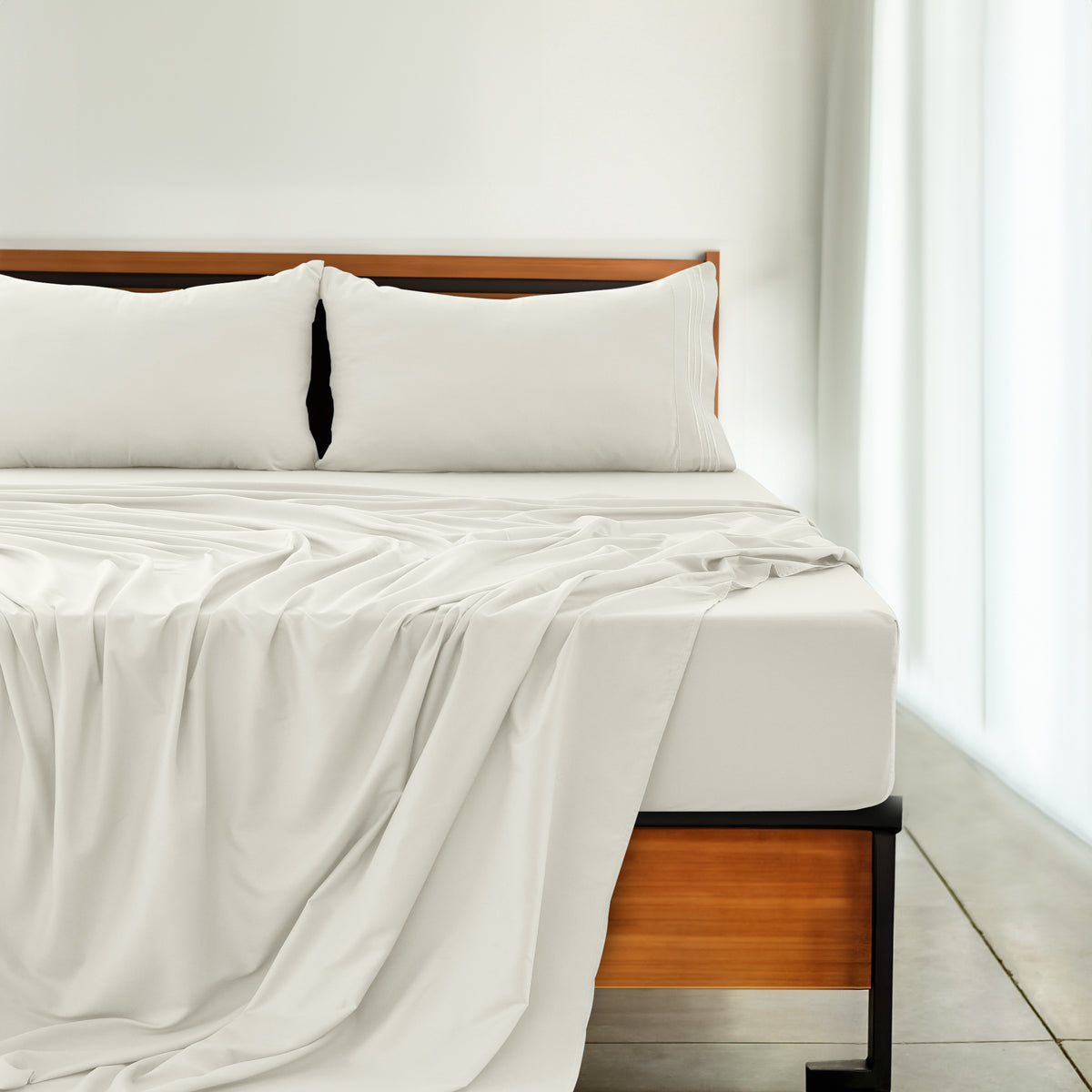 Lux Decor 4 Pieces Solid Bedsheets - 1800 Series Stylish Comfy Bedding Sheet Set - Hotel Luxury Skin Friendly Cooling Sheets & Embroidered Pillowcases Without Filler - Classic Collection With 16 Inches Deep Pocket Room decor - Shrinkage & Fade Resistant