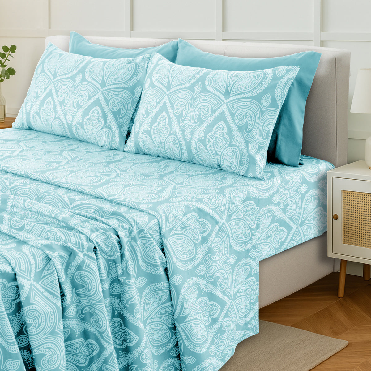 Hannah Bedding Paisley Sheet Set – 4/6-Piece Soft 100% polyester Bed Sheets, Wrinkle-Free & Luxurious – Includes Deep Pocket Fitted Sheet, Flat Sheet & Pillowcases – Available in 6 Sizes & Multiple Colors