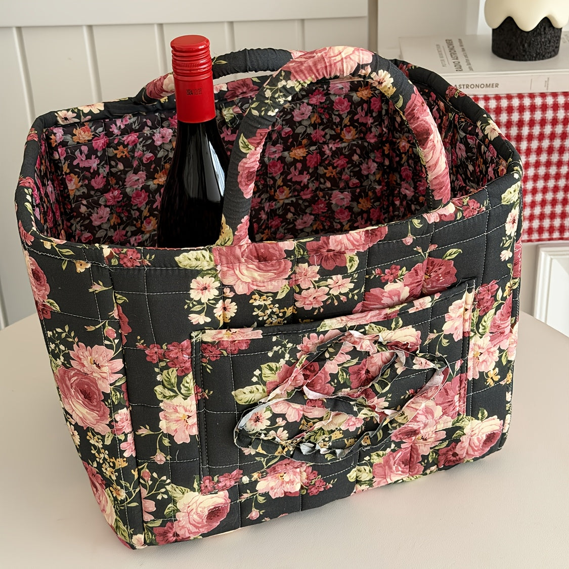 Large Floral Series [Storage Basket] Vintage Quilted Floral Portable Large-Capacity Home Storage Basket Suitable for Various Scenarios, Shelf Baskets