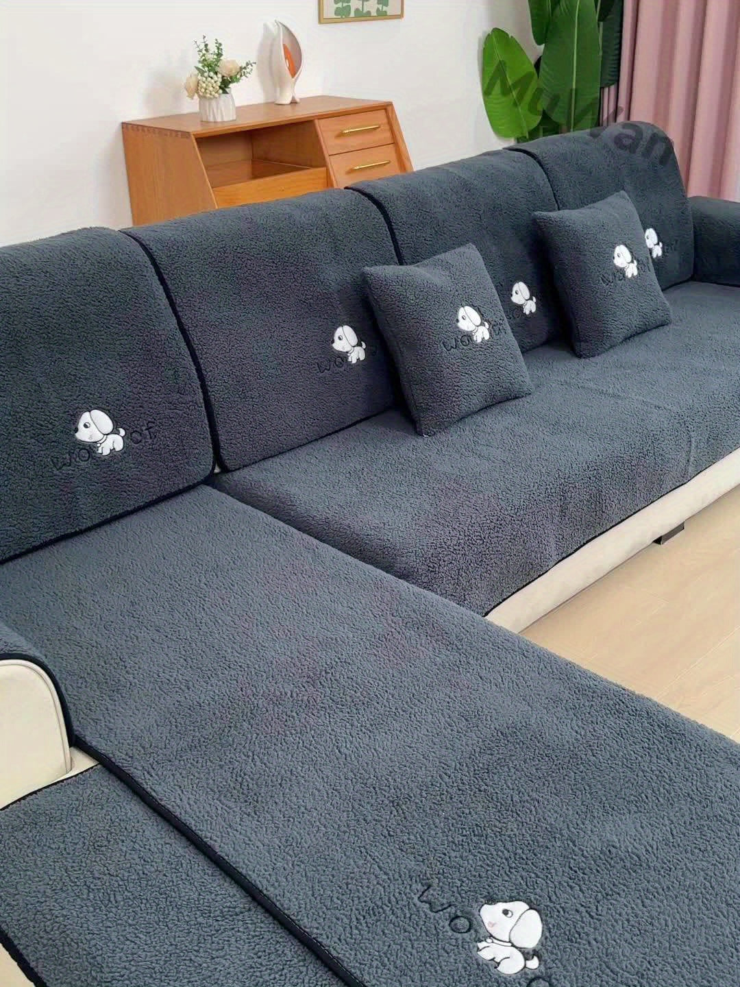 1pc Sherpa Couch Protector, Enhanced Sofa Cover, Suitable for Pets, a Favorite Among Pets, Thick Plush Sofa Shield, Non-Slip Plush Sofa Cover, Furniture Protection Cover, Home Decor for Bedroom, Office, And Living Room
