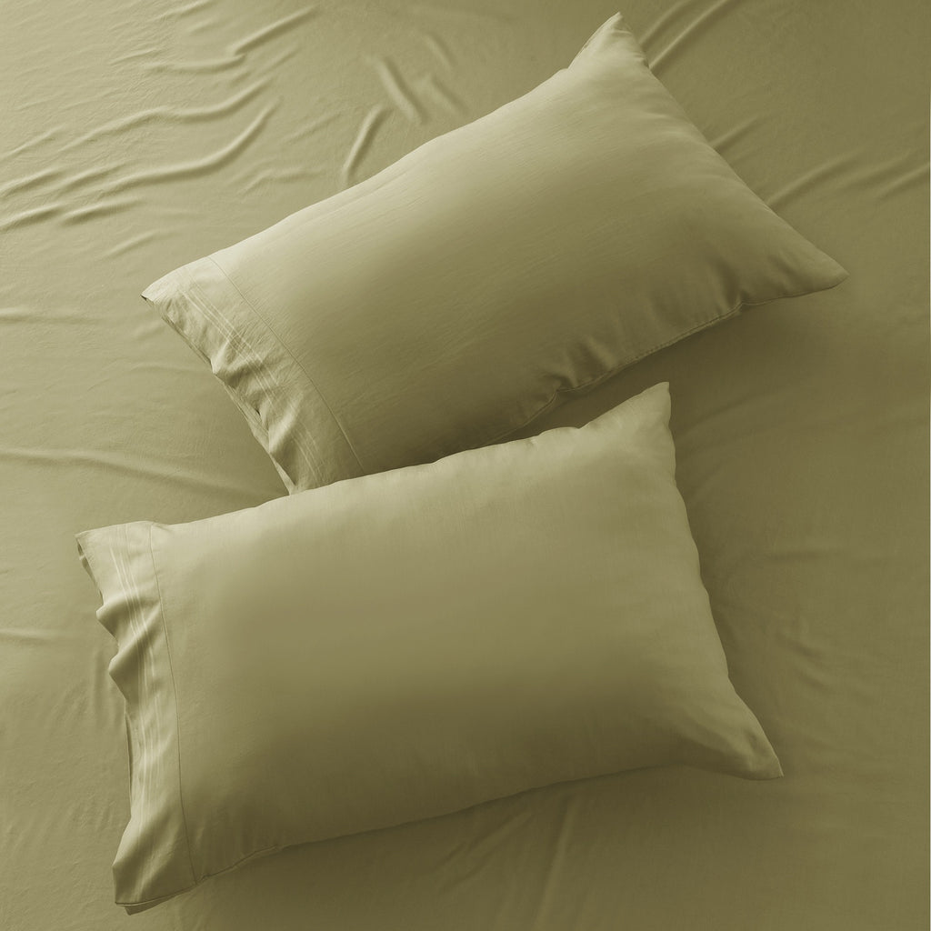 Lux Decor 4 Pieces Solid Bedsheets - 1800 Series Stylish Comfy Bedding Sheet Set - Hotel Luxury Skin Friendly Cooling Sheets & Embroidered Pillowcases Without Filler - Classic Collection With 16 Inches Deep Pocket Room decor - Shrinkage & Fade Resistant