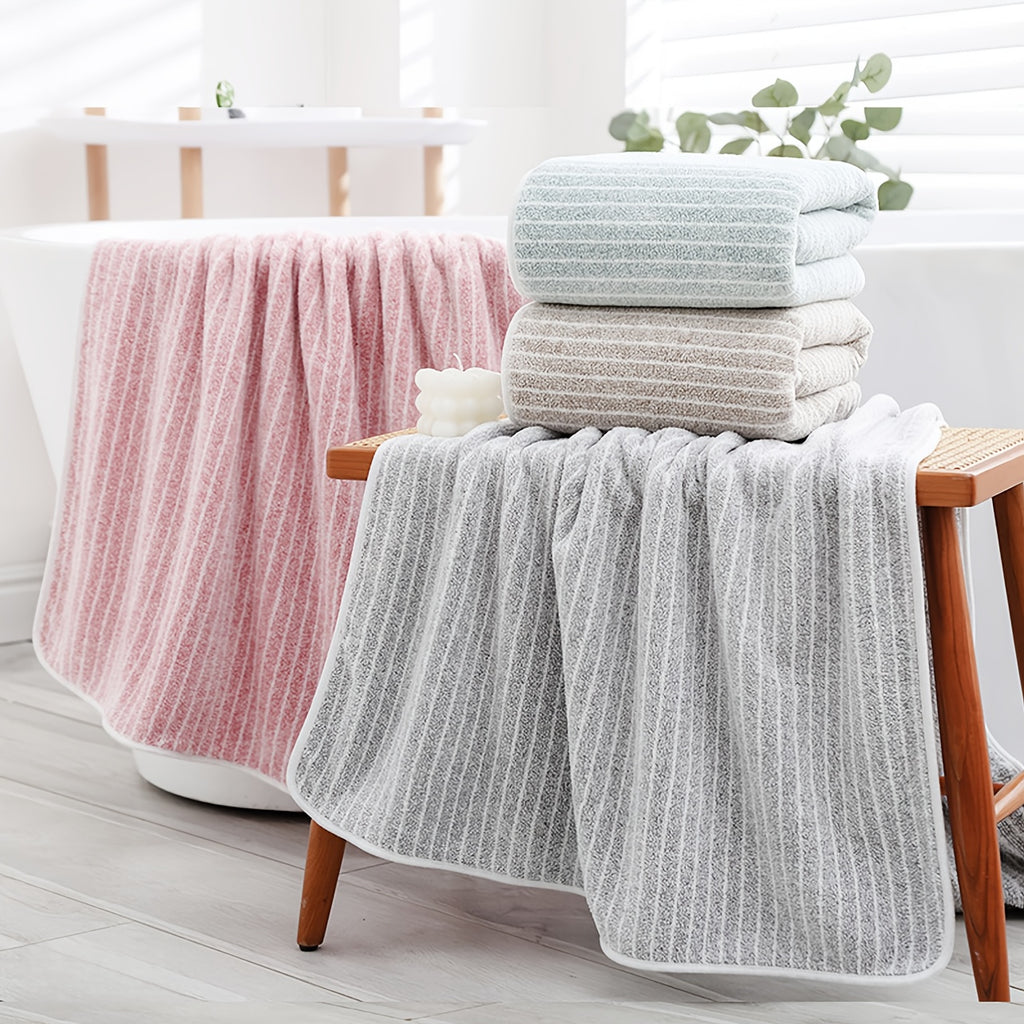 4/8pcs Set, Including One Oversized 41.34X78.74 Inch Star Striped Bath Towel And Three Small Square Towels 11.81X11.81 Inches. Made Of Highly Absorbent Coral, It Dries Quickly Without Shedding Hair. This Includes Beach Towels