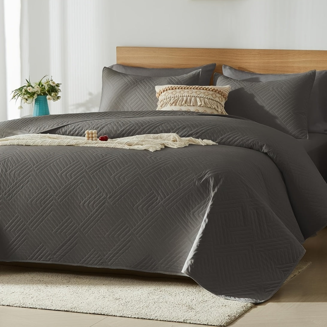 2/3pcs Cooling & Refreshing Summer Quilt Set - Multiple Colors Plus Random Color Available - Lightweight Breathable Microfiber Bedspread - Modern Coin Pattern Coverlet All Season - Holiday Gifts For Family Friends (1 Quilt, 1/2 Pillow Shams)