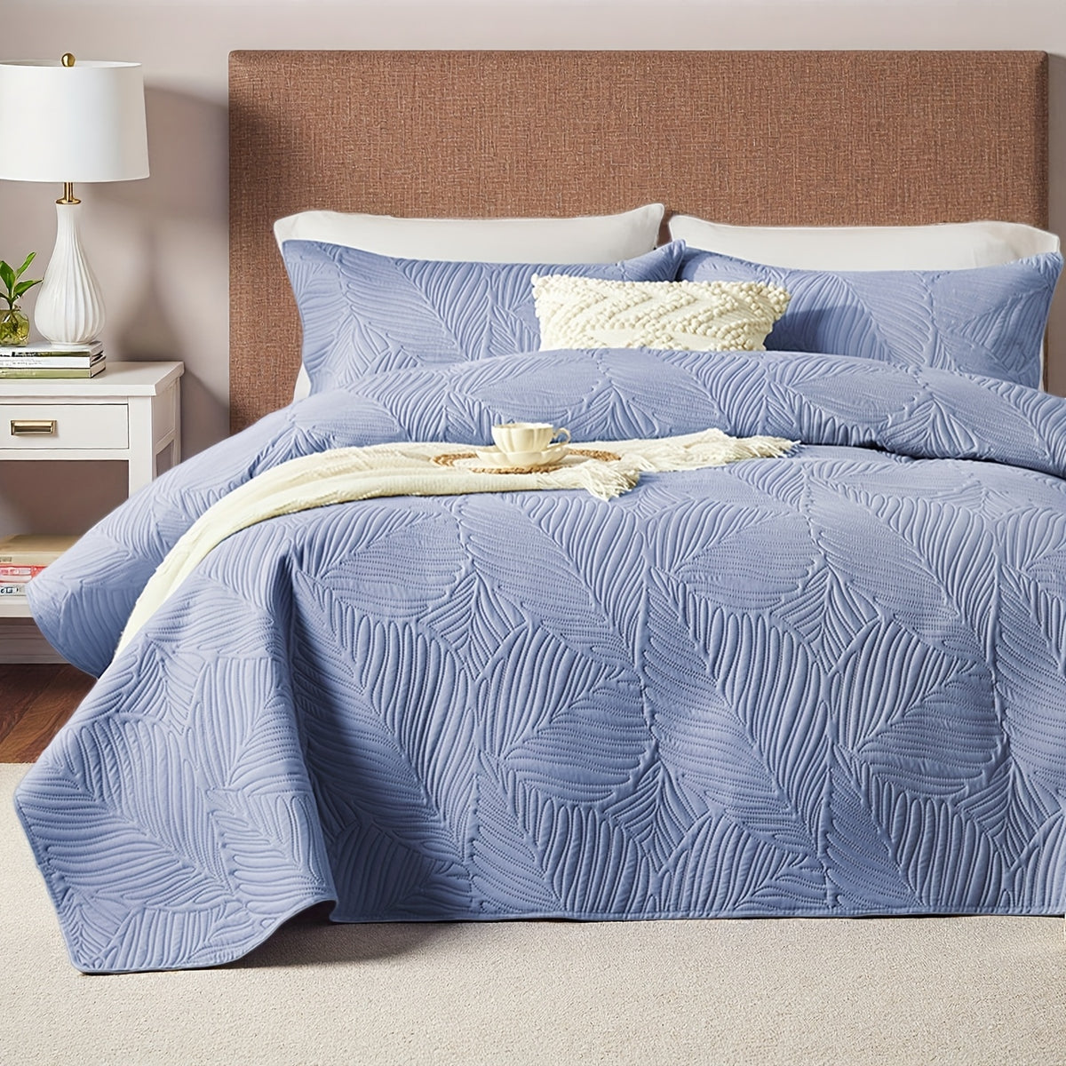 2/3pcs Quilt Set Bedspreads Queen Size - Soft & Refreshing Quilt Lightweight Microfiber Bedspread(1 Quilt, 1 Or 2 Pillow Cases) - Modern Style Coin Pattern Coverlet For All Seasons - Family Gift Set, Multiple Colors Plus Random Color Available