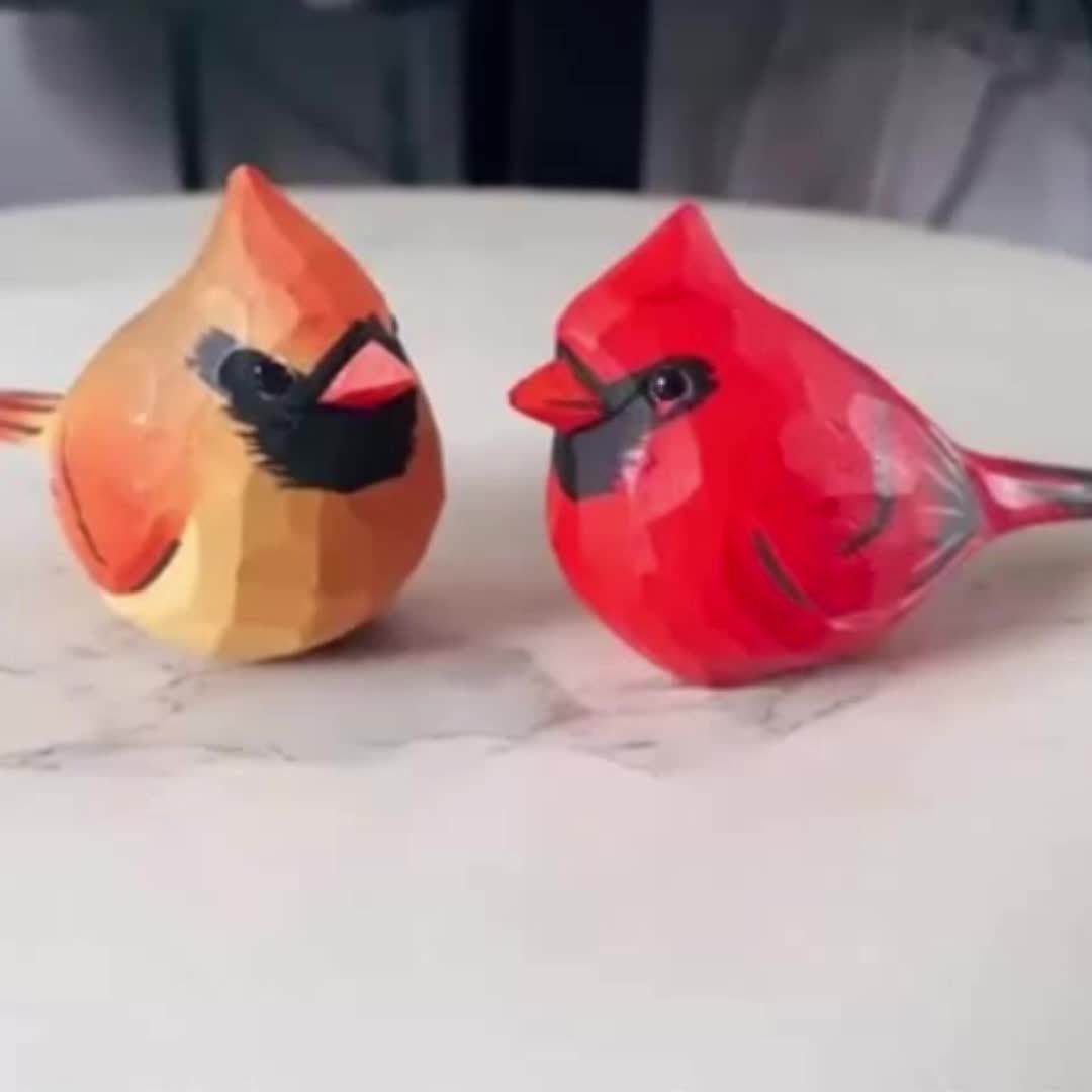 2pcs Cardinal Statues Handmade Wood Carving Painted Bird Statues, Various Bird Home Decorations, Best Gifts for Bird Lovers, Suitable for Birthdays, Christmas Gifts for Family And Friends