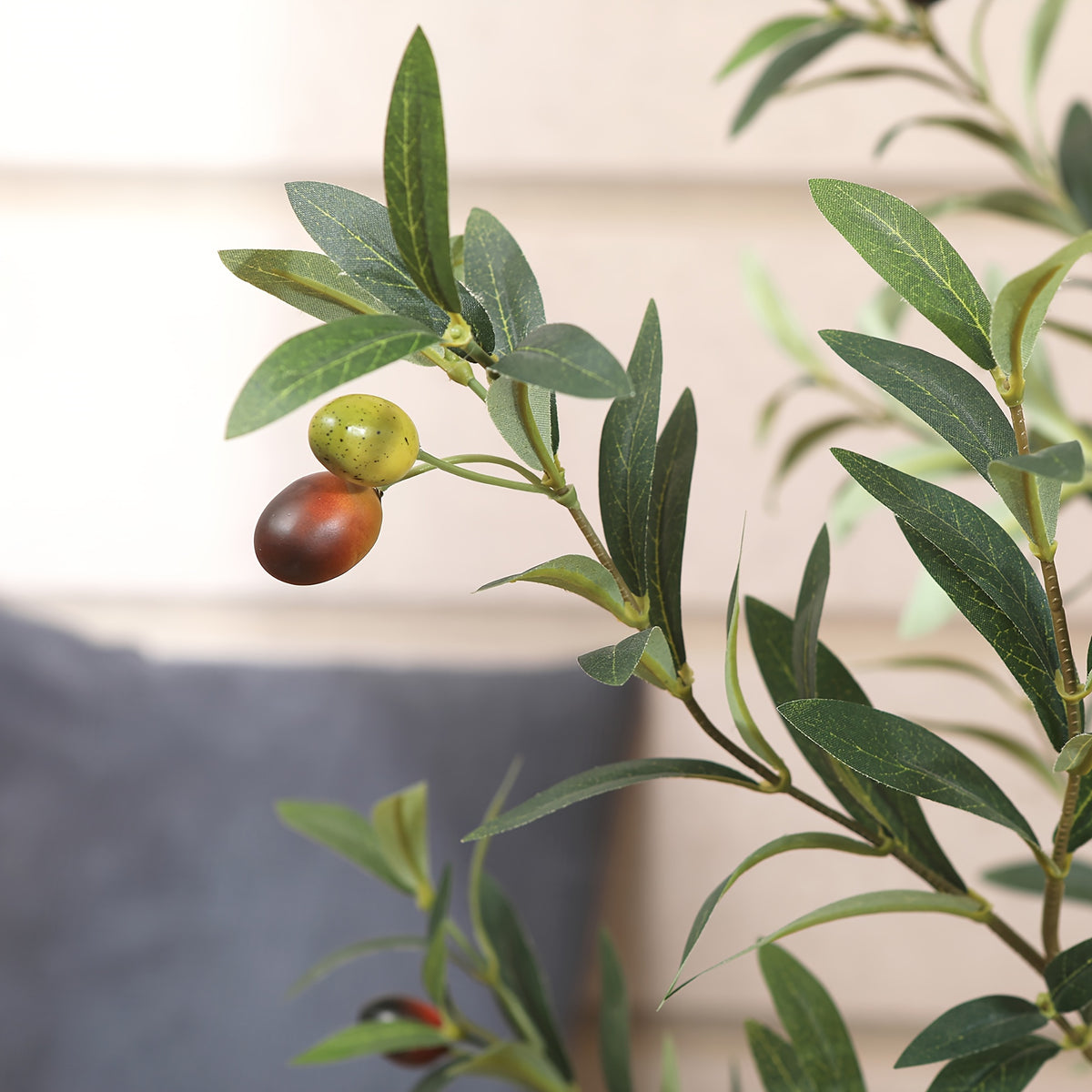 Artificial Olive Tree - Potted Faux Silk Plant with Natural Wood Trunk And Lifelike Fruits - Perfect for Home, Office, Outdoor And Holiday Decor