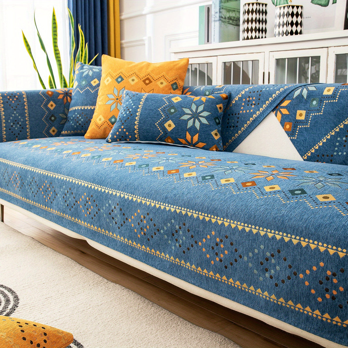 1pc Bohemian Chenille Sofa Cover Suitable for Sofa Sizes (Single to Four-Seater) - Thick Plush Non-Slip Couch Cover with Geometric Embroidery, Chenier Fabric Slipcover Fits for Sectional Sofas, Machine Washable Furniture