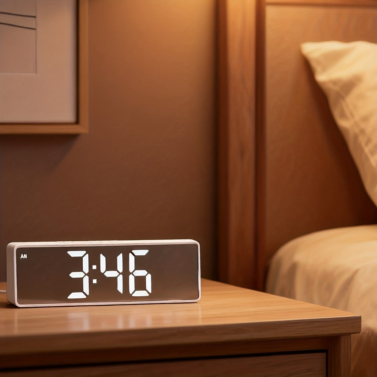 Contemporary LED Desk Clock with Temperature Display Brightness Adjustment Night Modes Snoozes Functions 12/24Hour Mode LED Electronic Clock for Bedroom
