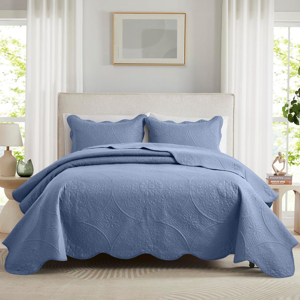 3pcs Luxury Quilted Bedspread Set – Oversize Quilt Coverlet Soft & Cozy Floral Bedspread with Pillow Shams, Breathable Lightweight for Bedroom & Guest Room Decor