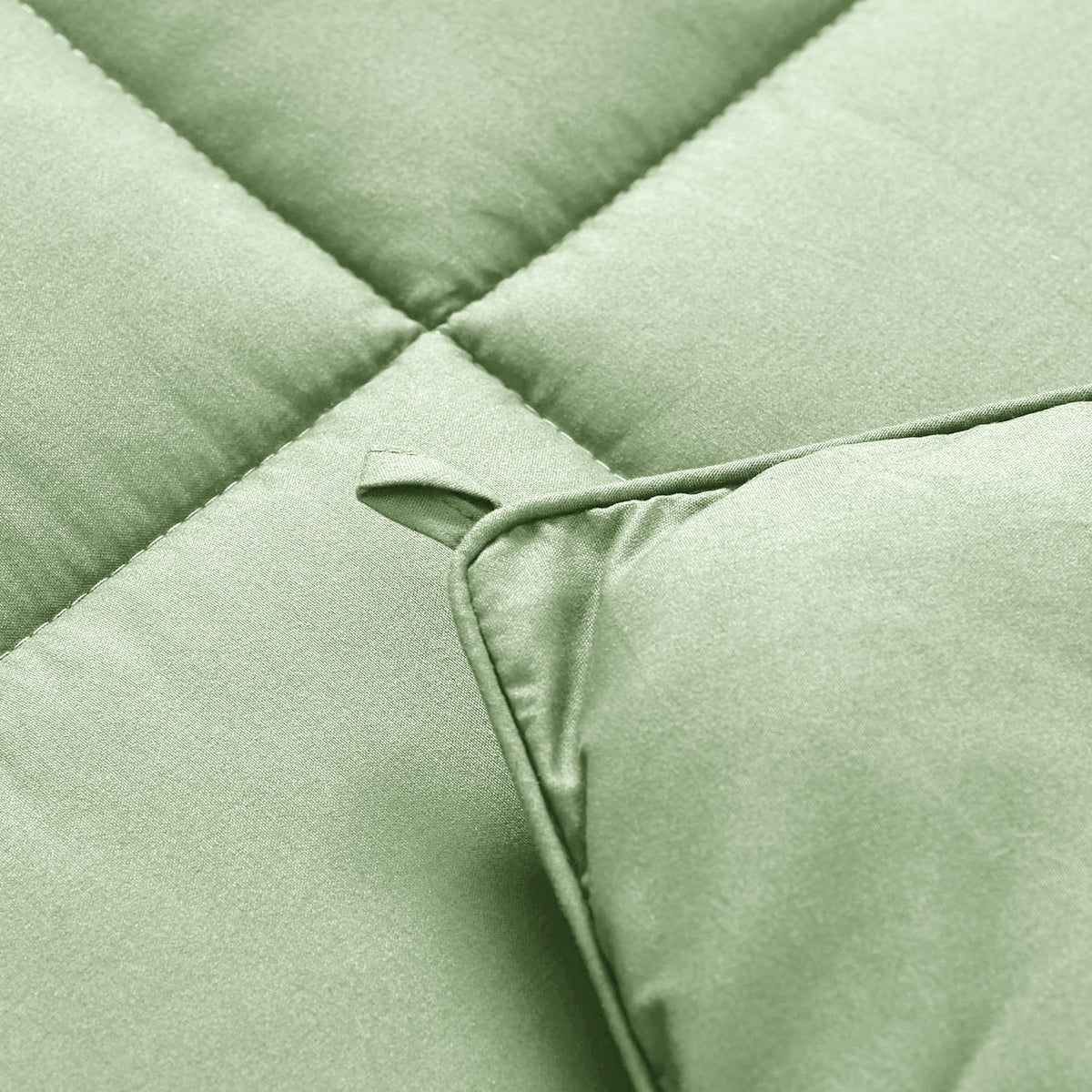 Lux Decor Comforter - All Season Quilt Comforter For Summer Sleeping With Corner Tabs - Soft, Breathable Versatile Bedding & Bedroom Decor - Luxurious Box Stitching