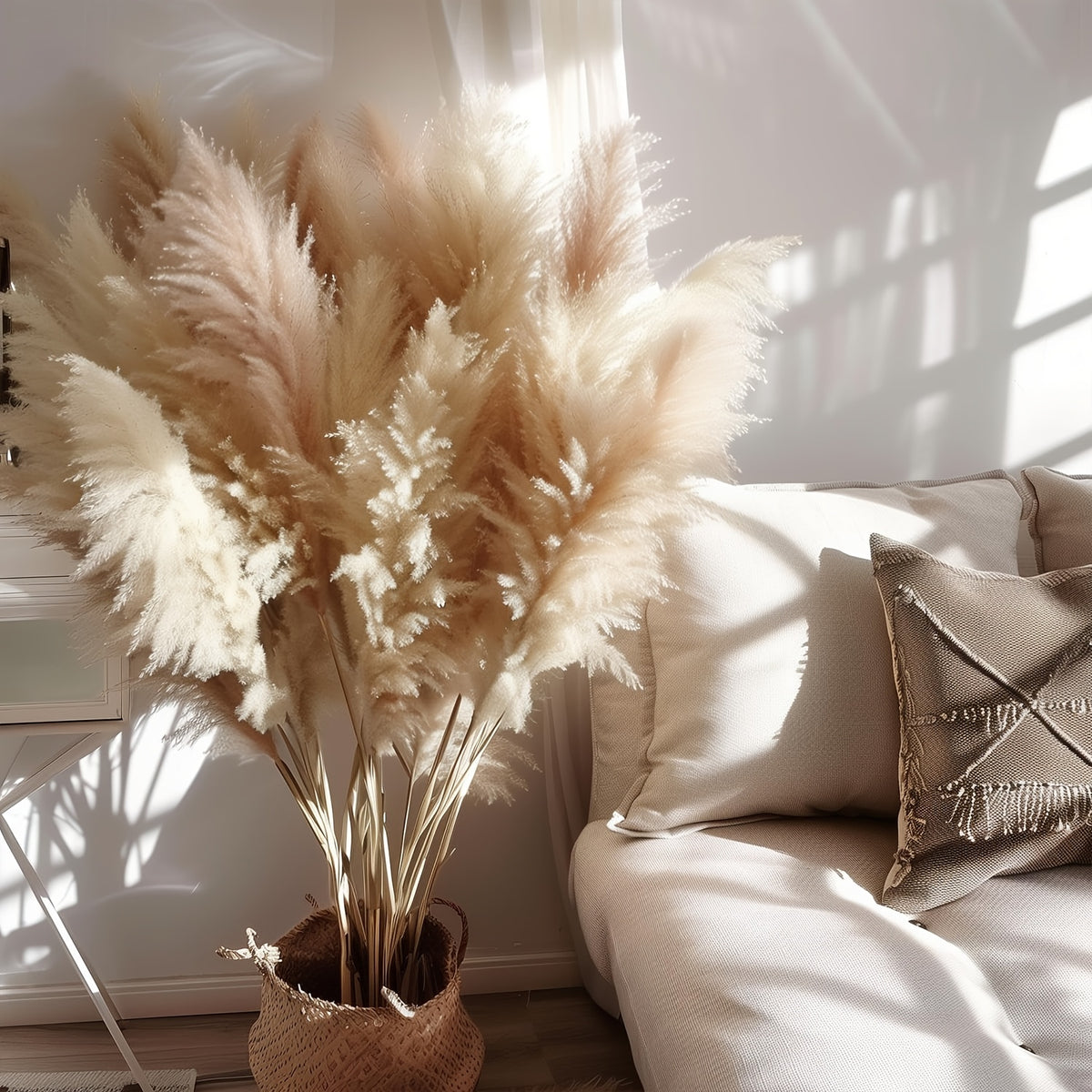 10 Stalks Of 45 Inch (about 115cm Tall) Ultra High Pampas Grass, Suitable for High End Decoration Ideal for Floor Vases, Living Room Floors, Floor Plants, Decorative Displays, And Woven Wall Decorations.