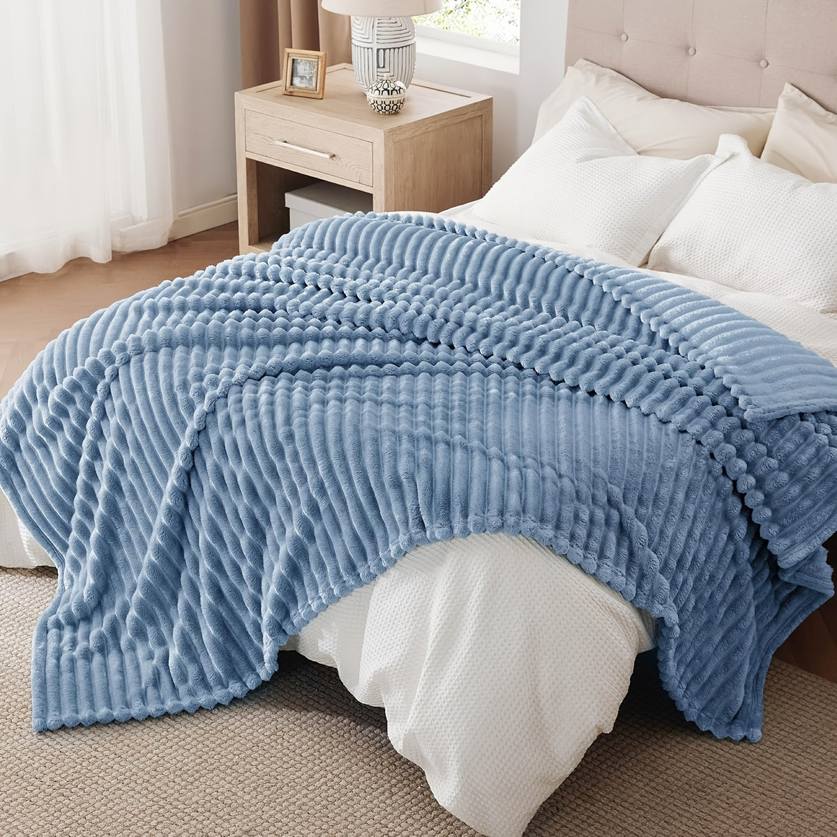 Luxurious Double-Sided Faux Rabbit Fur Throw Blanket - Cozy Striped Flannel, Soft And Warm for Naps, Office, Camping, Sofa - Versatile Polyester Bed Cover, Perfect Christmas Gift