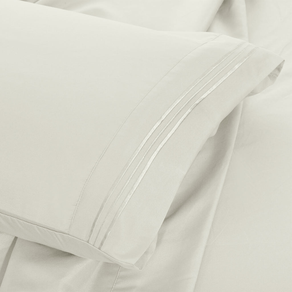Lux Decor 4 Pieces Solid Bedsheets - 1800 Series Stylish Comfy Bedding Sheet Set - Hotel Luxury Skin Friendly Cooling Sheets & Embroidered Pillowcases Without Filler - Classic Collection With 16 Inches Deep Pocket Room decor - Shrinkage & Fade Resistant