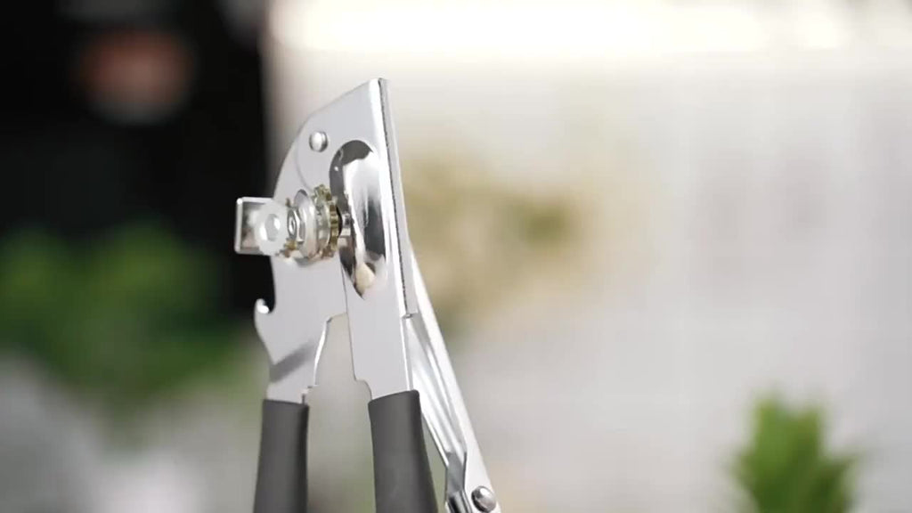 1pc, Manual Can Opener, Heavy-Duty Can Opener, Metal Structure with Extra Long Comfortable Handle, Easy-to-Use for large Knob, Suitable for Large Cans, for large Handheld Design