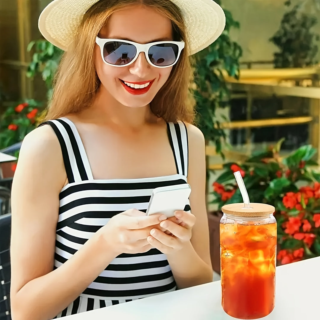 4/6pcs, 18.6oz/550ml, Including Lid, Straw, Straw Brush Glass Cup Set. The Elegant Shape Of The Drinking Cup Is An Ideal Gift, And The Can Shaped Glass Cup Is Suitable for Any Beverage And Occasion