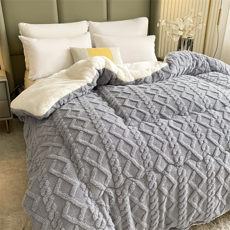 , A Piece Of High-quality Thickened Velvet Blanket, Soft100% Superfine Fiber Filling, Light Beige Soft Polyester Fabric, Suitable For Bedrooms And Hotel Rooms(Pillowcases Are Not Included), Winter Warmth Blanket, Soft And Thick Blanket
