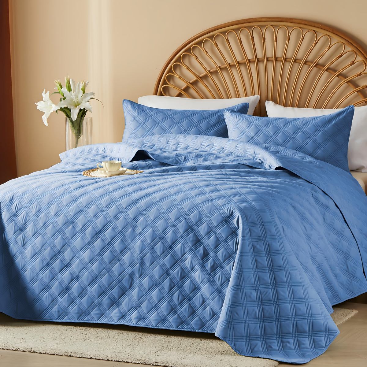 2/3pcs Cooling & Refreshing Summer Quilt Set - Multiple Colors Plus Random Color Available - Lightweight Breathable Microfiber Bedspread - Modern Coin Pattern Coverlet All Season - Holiday Gifts For Family Friends (1 Quilt, 1/2 Pillow Shams)