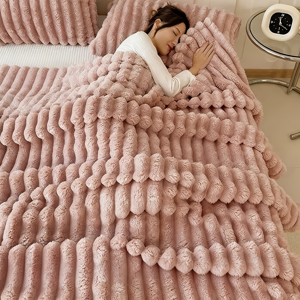 1pc Ultra-Soft 3-D Ribbed Faux Fur Flannel Blanket for Bed, Couch, Sofa, Nap Blanket Air Conditioning Blanket Office Outdoor Camping Blanket for All Seasons, Cozy Throw, High Quality Fleece, All Season Blanket, Gift Ideas for Friends&Family