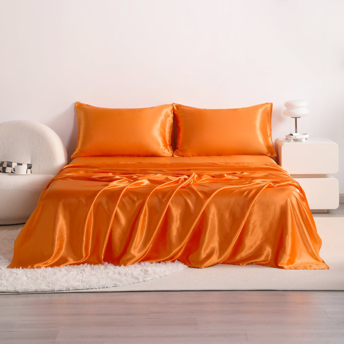 4pcs Cooling Satin Bed Sheet Set, Shrink-Resistant, Fade-Resistant, Hypoallergenic, Breathable,Flat Sheet & Fitted Sheet & Pillowcase Set with Deep Pocket, 300 Gsm