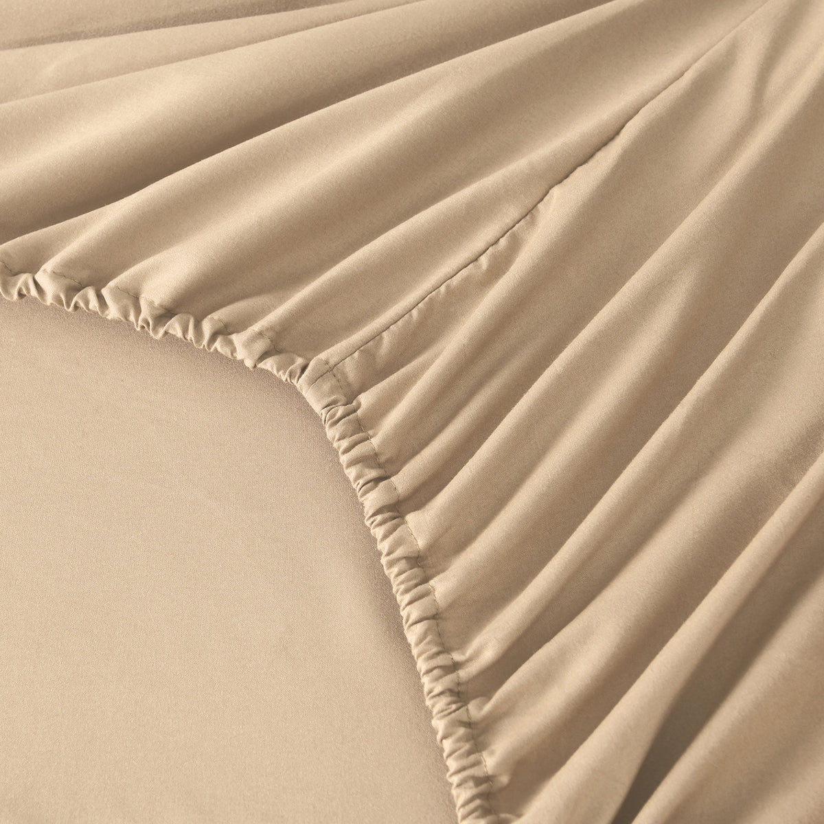 Hotel Grade 6 Piece Breathable Sheets Set 18" Deep Pockets - Easy Fit Twin Full Queen King Bed Sheets & Pillowcases, Microfiber, 100 GSM, All-Season Comfort, Machine Washable, Solid Color Bedding Accessories, Smooth Texture, Microfiber Fabric