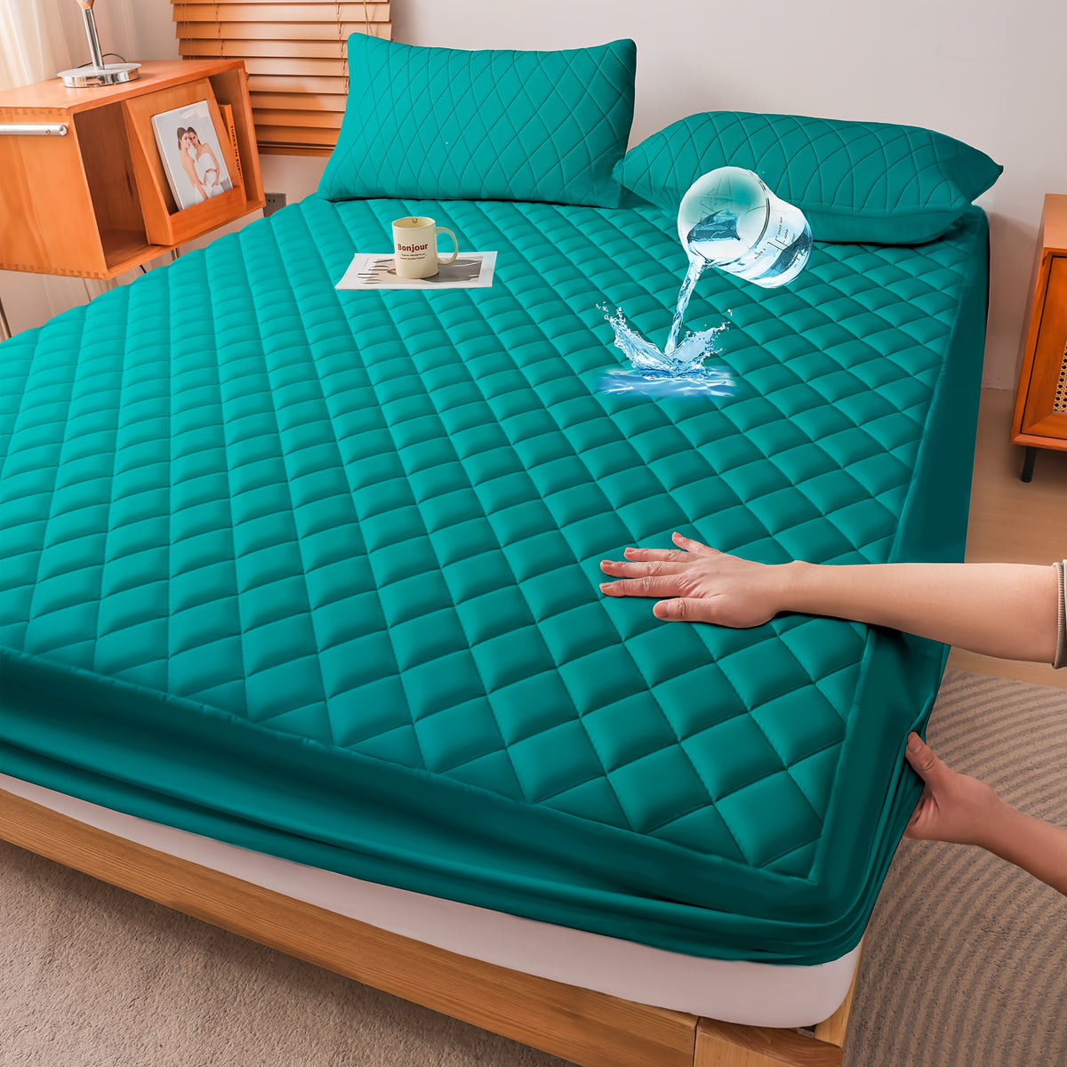 Diamond Quilted Waterproof Mattress Protector, Soft Breathable Deep Pocket Bed Cover in Twin Full Queen King with Optional Side Storage Pocket