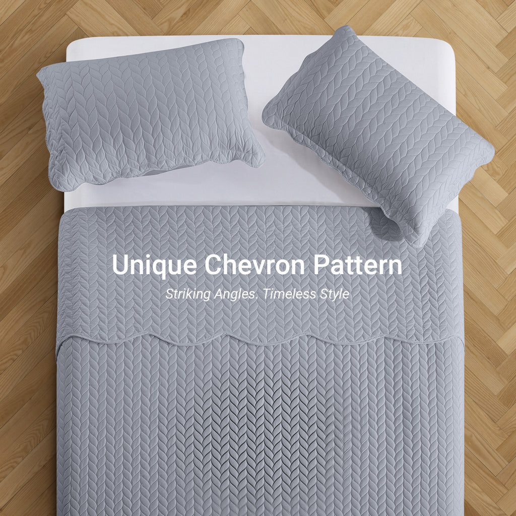 Lightweight Quilted Bedspread – Soft and Breathable Quilt Set, All Season Microfiber Bedding, Modern Style Soft Bedding Set, Twin, Full / Queen, King Sizes, Machine Washable Halloween Christmas