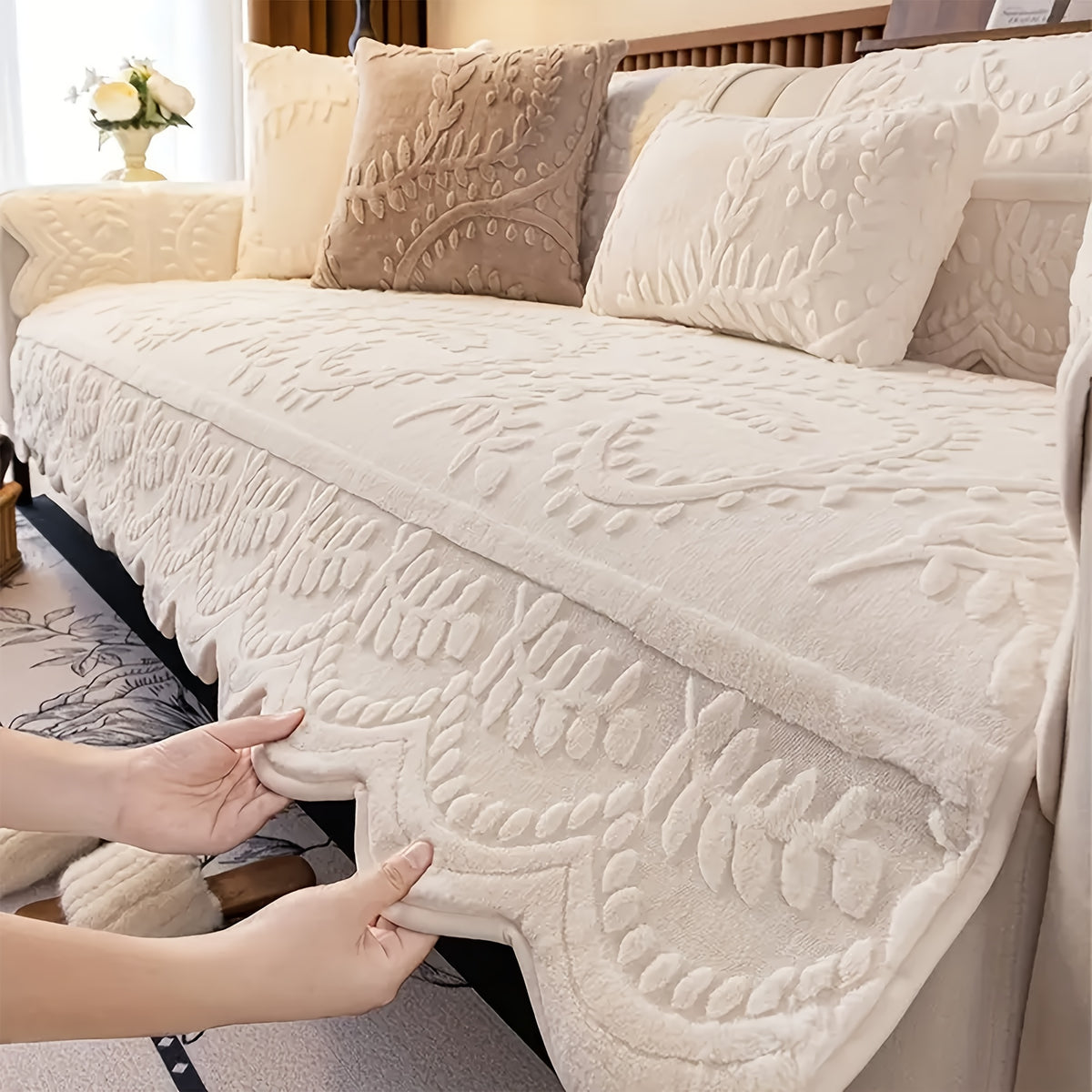 1pc Thickened Quilted Machine Washable Sofa Cushion, Faux Rabbit Fur Comfort Warm Non-slip Plush Sofa Cover, Breathable and Comfortable Pet-friendly for Bedroom, Office, Living Room, Suitable for 2/3/4-seater Sofa, Home Winter Decor, Christmas Gifts