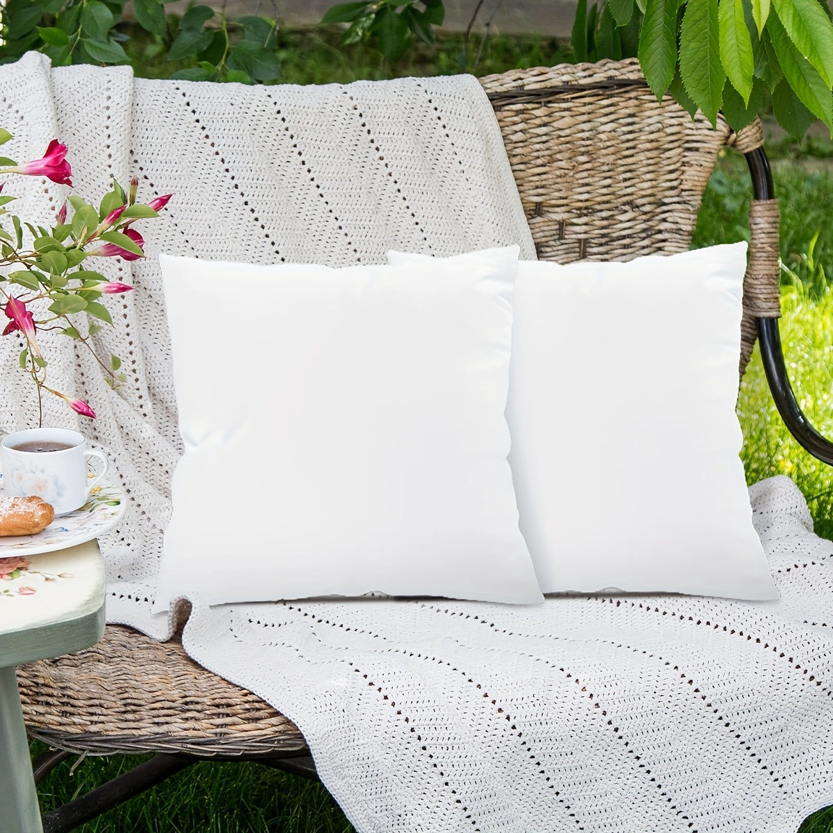 4-Pack/6-Pack 12x20/18x18/20x20 Inch Outdoor High Quality Pillow Inserts, Soft Fluffy Throw Pillows, High-Capacity Microfiber Filled Pillow Cores, Multiple Sizes for Sofa Pillows, Decorative Square Throw Pillows, Suitable for Sofas, Beds