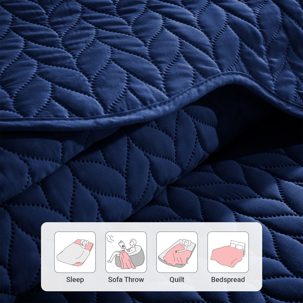 Lightweight Quilted Bedspread – Soft and Breathable Quilt Set, All Season Microfiber Bedding, Modern Style Soft Bedding Set, Twin, Full / Queen, King Sizes, Machine Washable Halloween Christmas