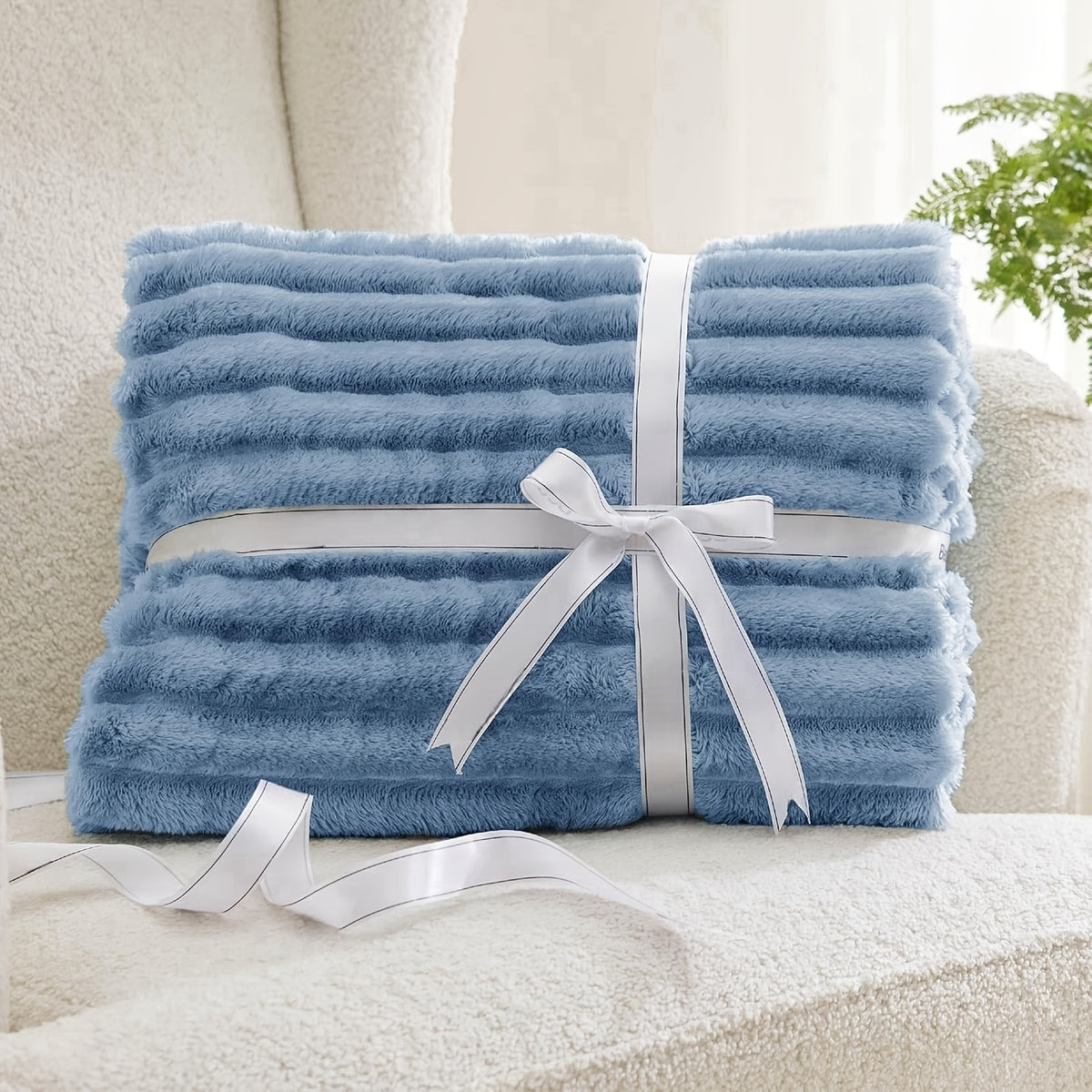 Luxurious Double-Sided Faux Rabbit Fur Throw Blanket - Cozy Striped Flannel, Soft And Warm for Naps, Office, Camping, Sofa - Versatile Polyester Bed Cover, Perfect Christmas Gift